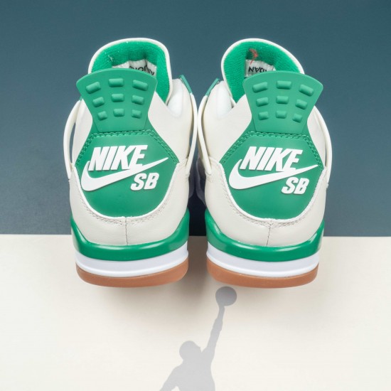 Nike SB x Air Jordan 4 Pine Green AJ4 White Green Basketball Shoes For Men Women