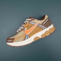 Nike Air Zoom Vomero 5 Brown Running Shoes For Men 