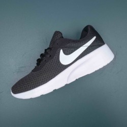 Nike Tanjun Black Running Shoes For Men 