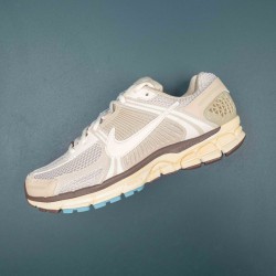 Nike Zoom Vomero 5 Beige Green Running Shoes For Men 